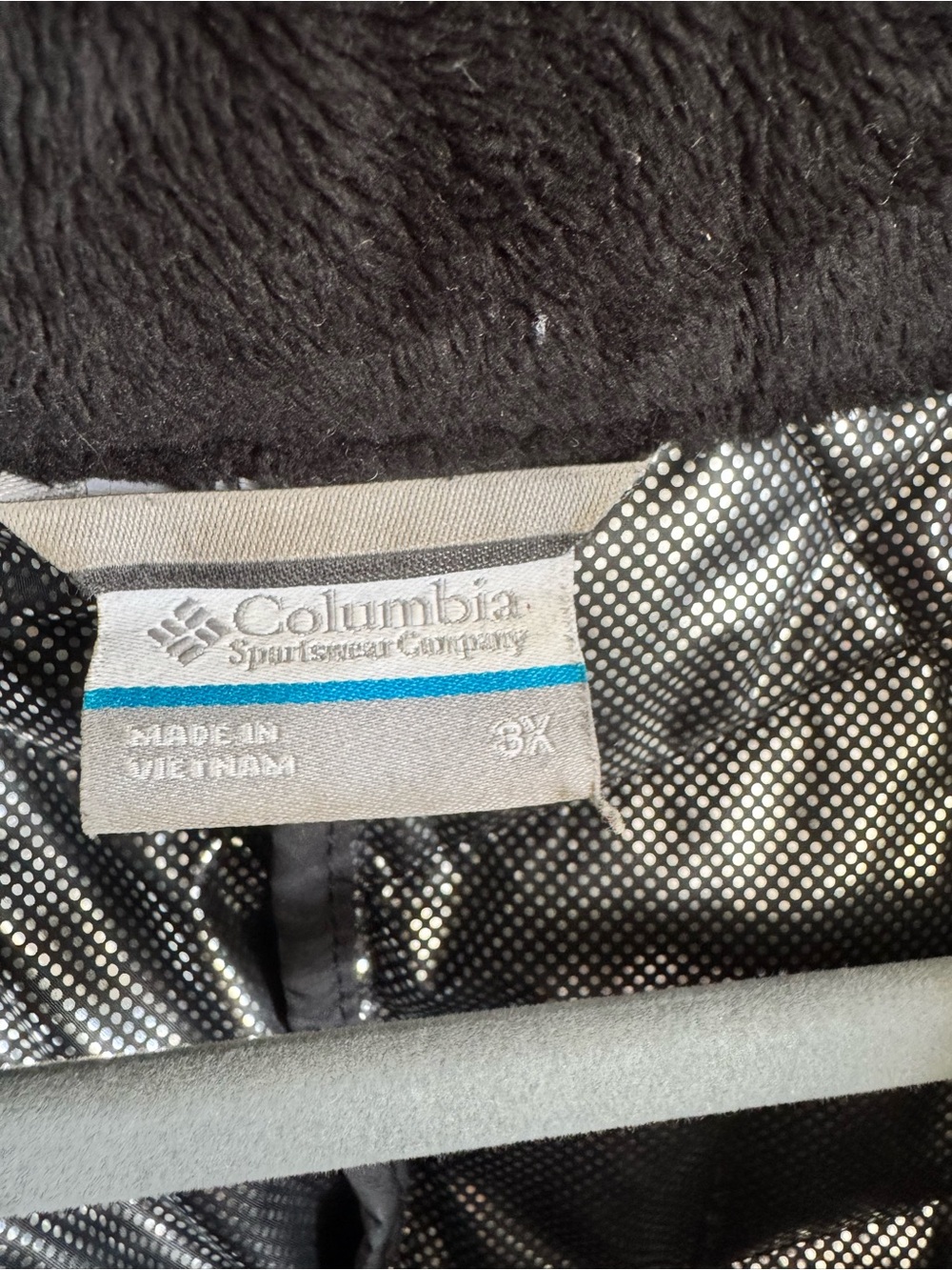 Columbia Heavenly II Black Quilted Long Vest - Women’s Plus - Picture 2 of 11